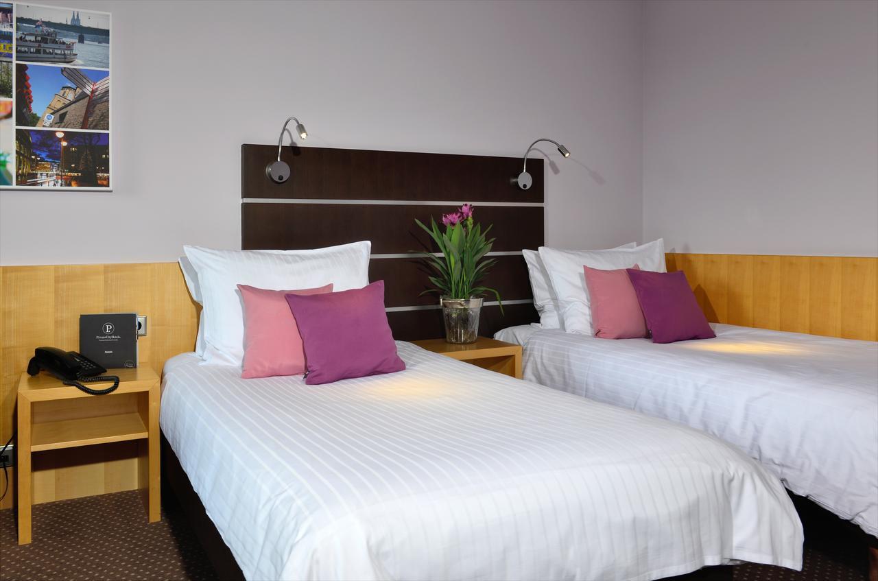 Hotel Uhu Garni Κολωνία Εξωτερικό φωτογραφία