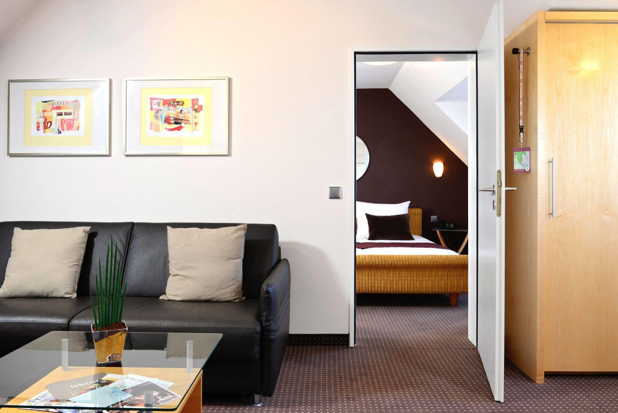 Hotel Uhu Garni Κολωνία Εξωτερικό φωτογραφία