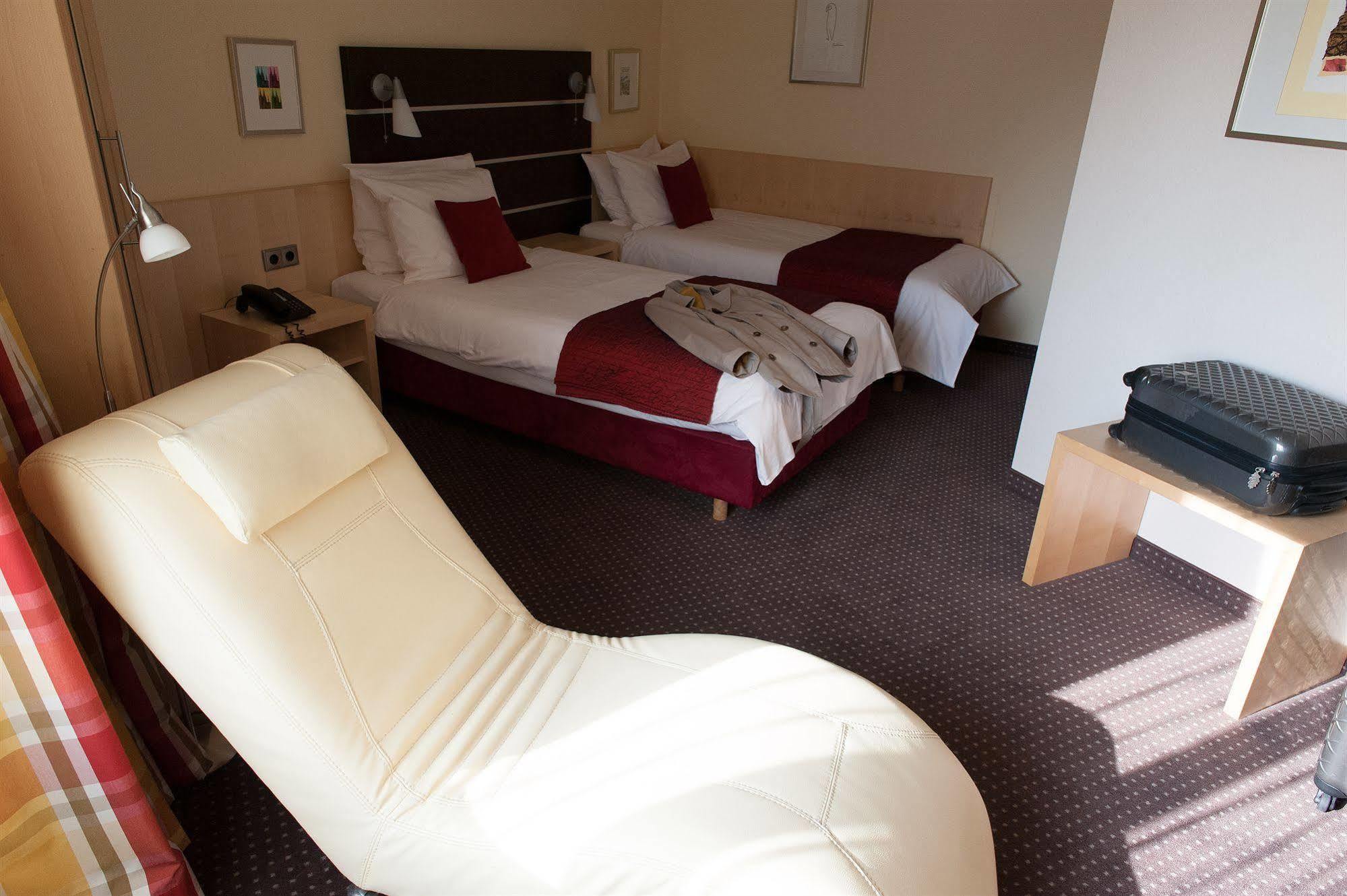 Hotel Uhu Garni Κολωνία Εξωτερικό φωτογραφία