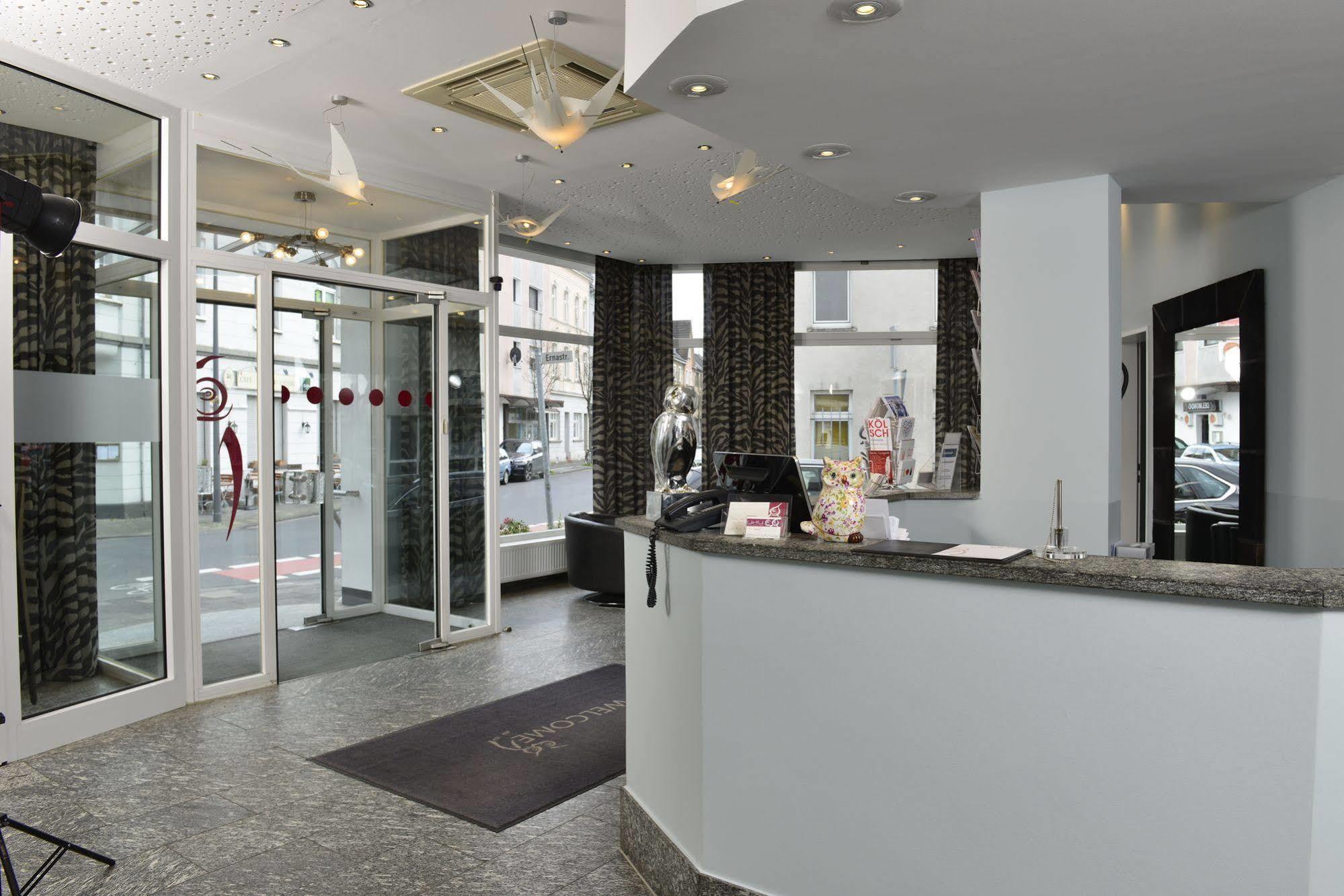 Hotel Uhu Garni Κολωνία Εξωτερικό φωτογραφία